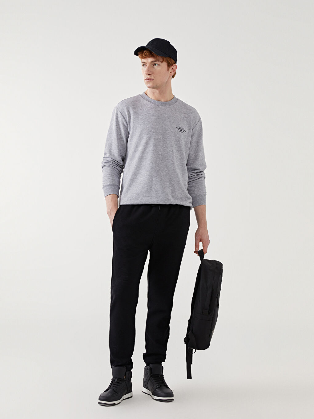 Siyah Standart Kalıp Erkek Jogger Eşofman Altı