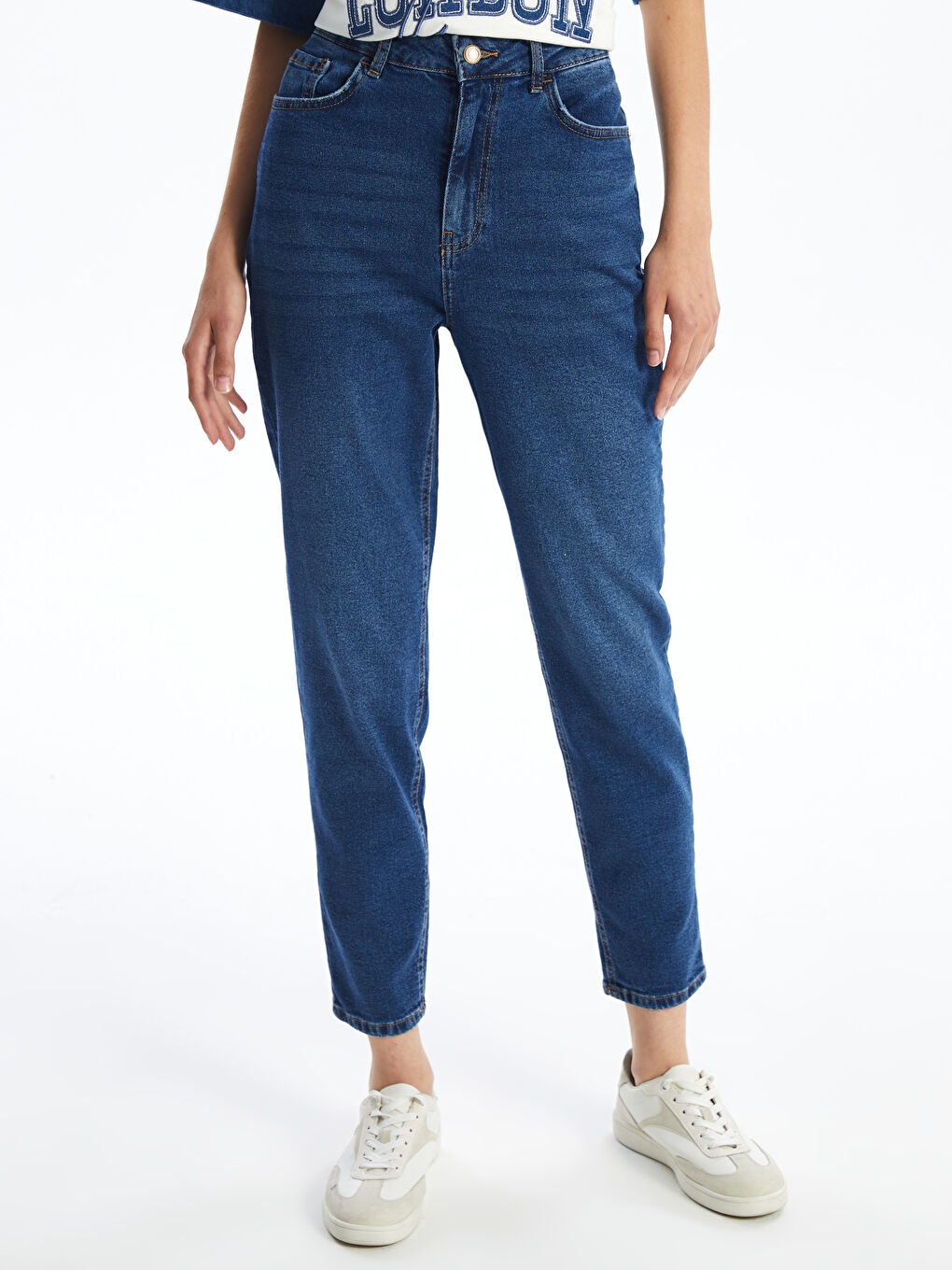 LCW Jeans Koyu Rodeo Yüksek Bel Slim Mom Kadın Jean Pantolon - 1