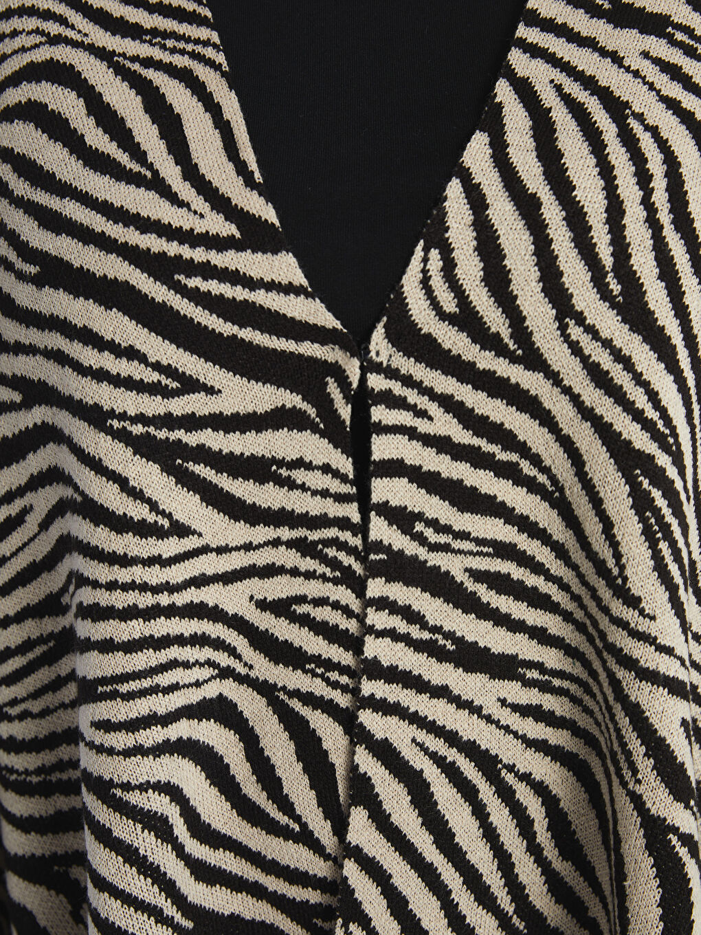 LCW Grace Shawl Collar Patterned Oversize Women's Knitwear Poncho -W42552Z8-MHJ