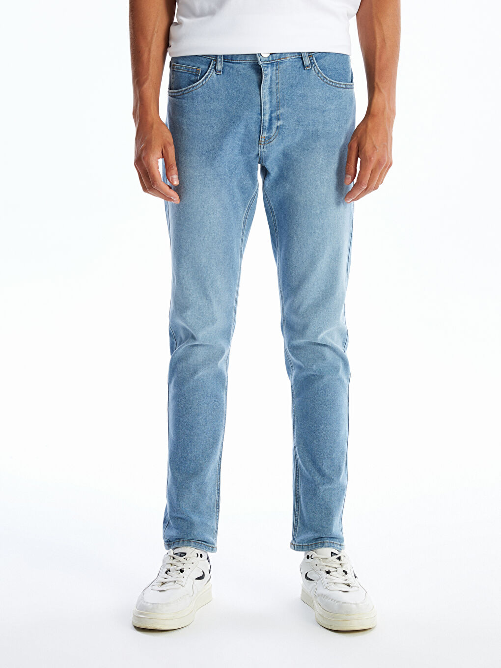 750 Slim Fit Men's Jeans -W43085Z8-311