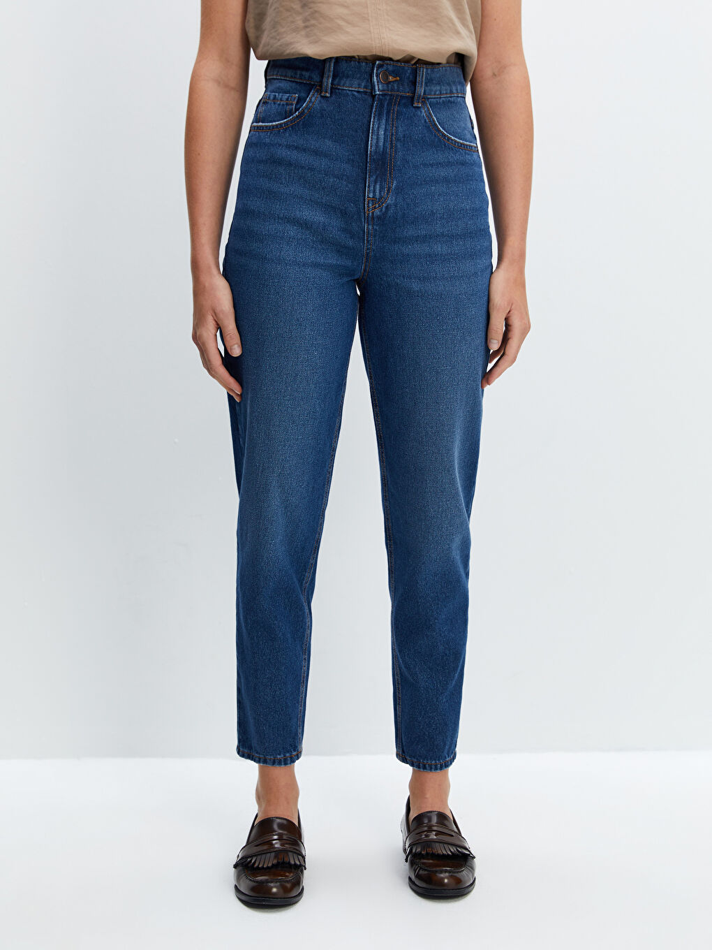 Mom Fit Women's Jeans-1