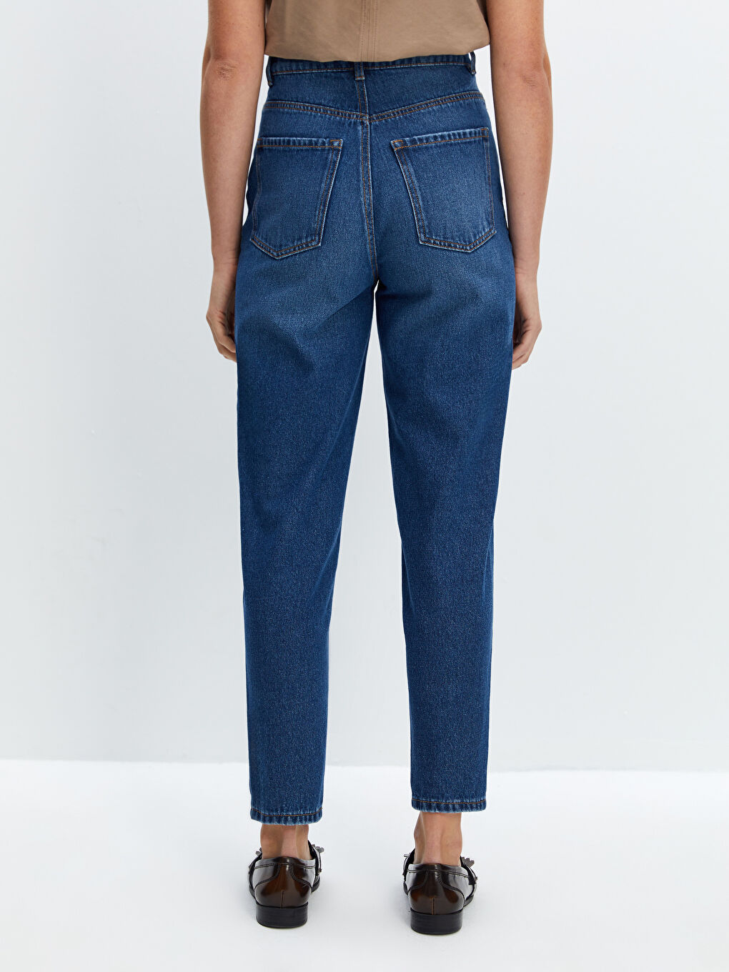 Mom Fit Women's Jeans-3
