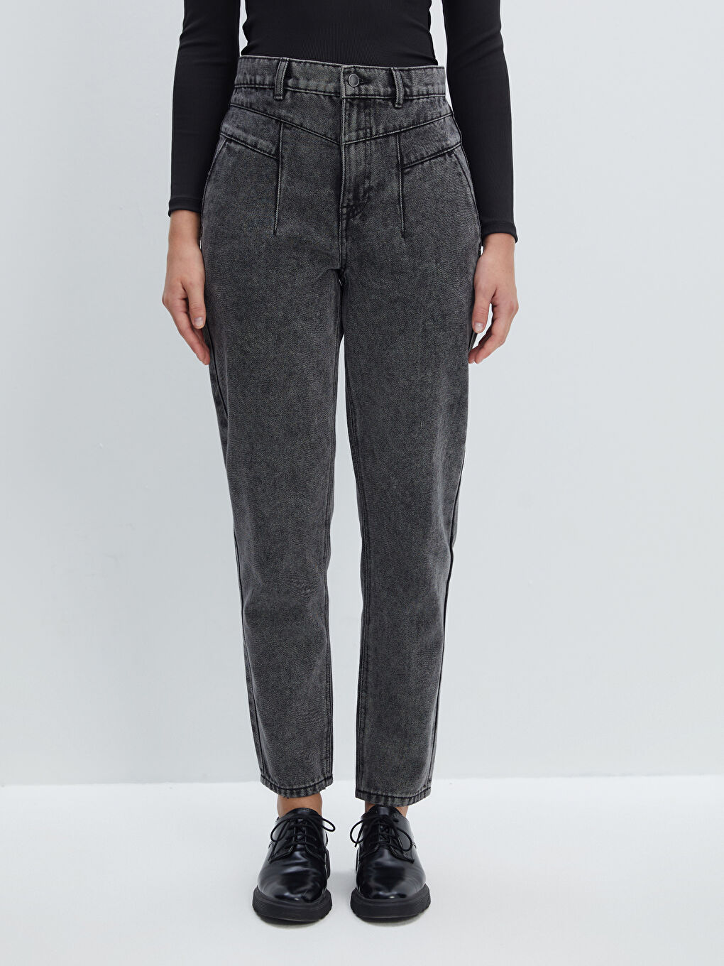 Mom Fit Women's Jeans-1