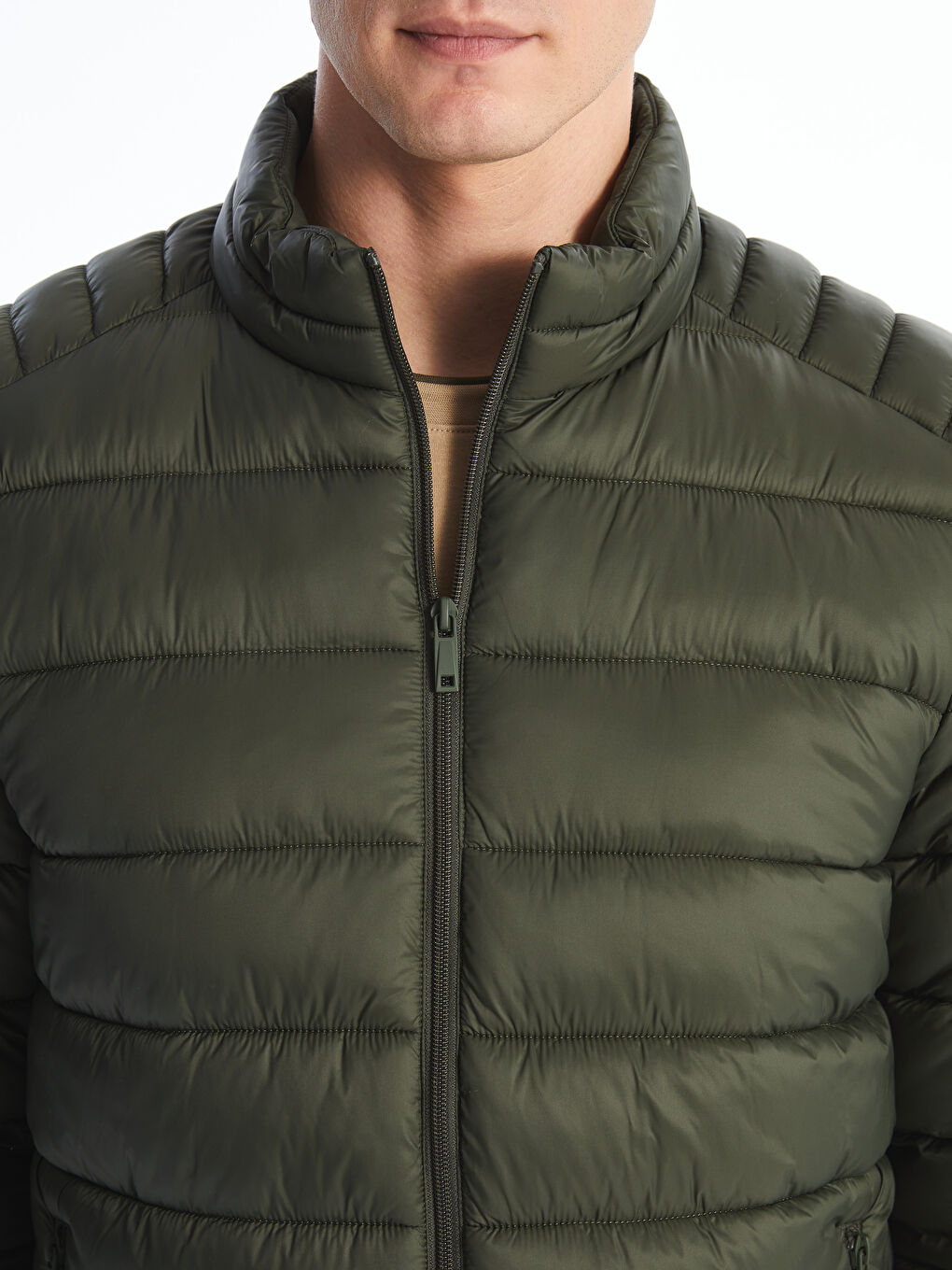 Haki Standart Kalıp Dik Yaka Erkek Şişme Mont-2