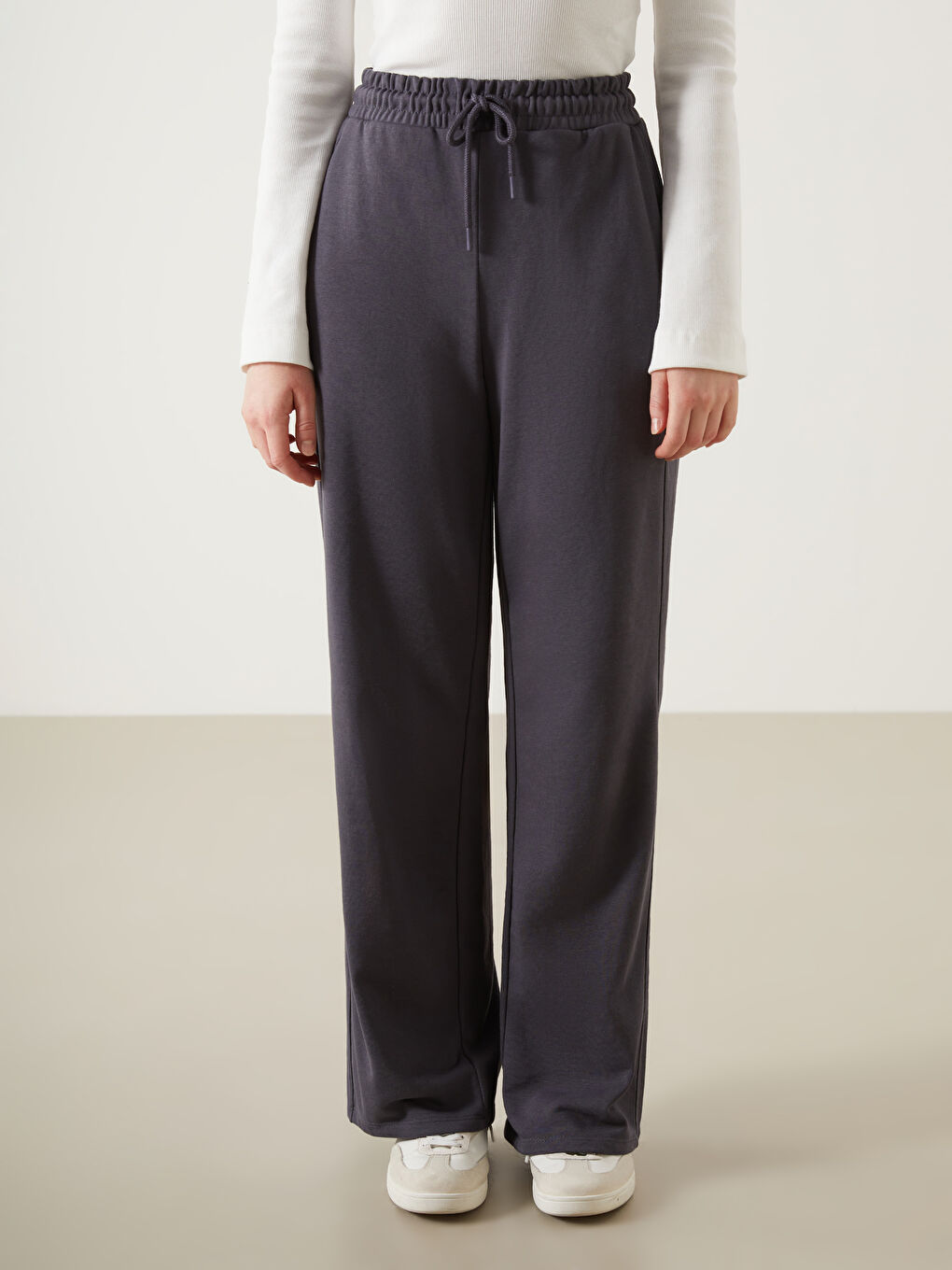LCW Vision Women's Sweatpants with Elastic Waist -W43310Z8-HGV