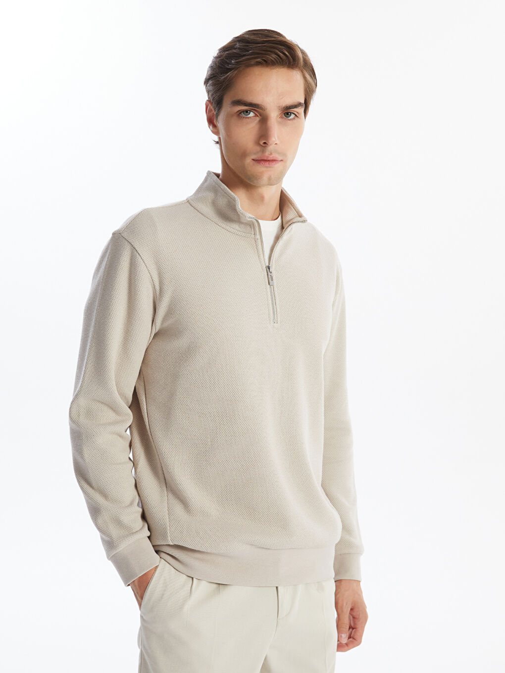 LCW Vision Funnel Neck Men's Sweatshirt -W43460Z8-J0B
