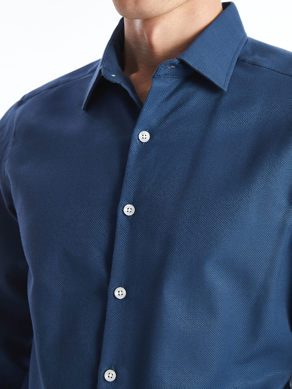 قميص رجالي كم طويل بقماش دوبي بقصة رفيعة-2