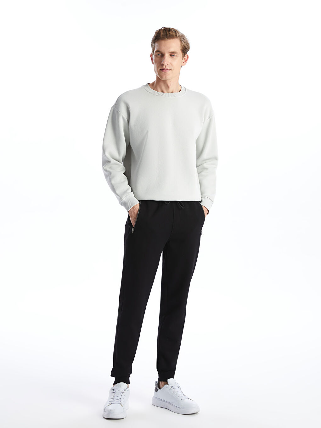 Siyah Standart Kalıp Erkek Jogger Eşofman Altı