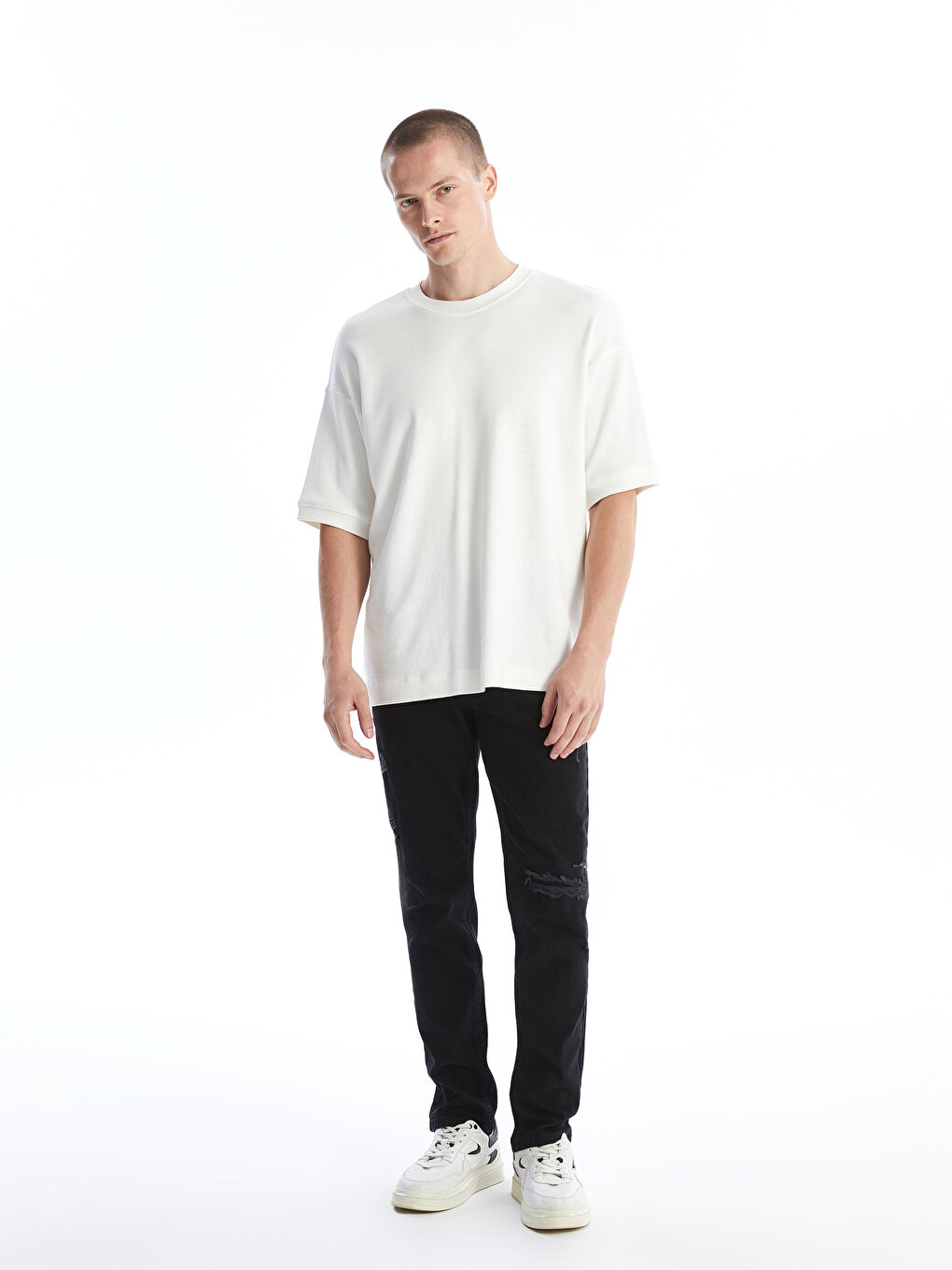 Muške farmerke - slim fit -W43747Z8-326