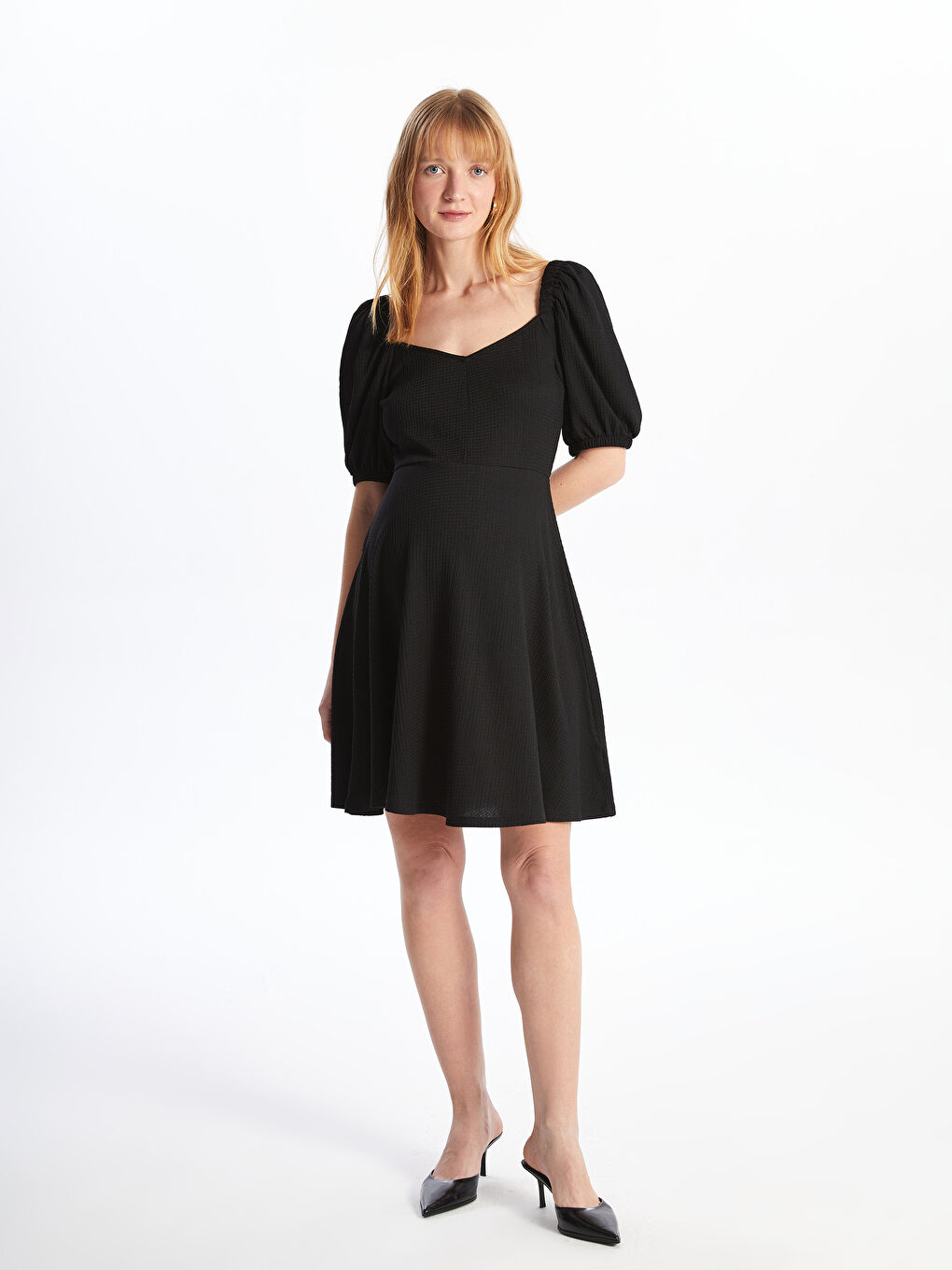 Heart Neck Plain Short Sleeve Maternity Dress -W43768Z8-CVL
