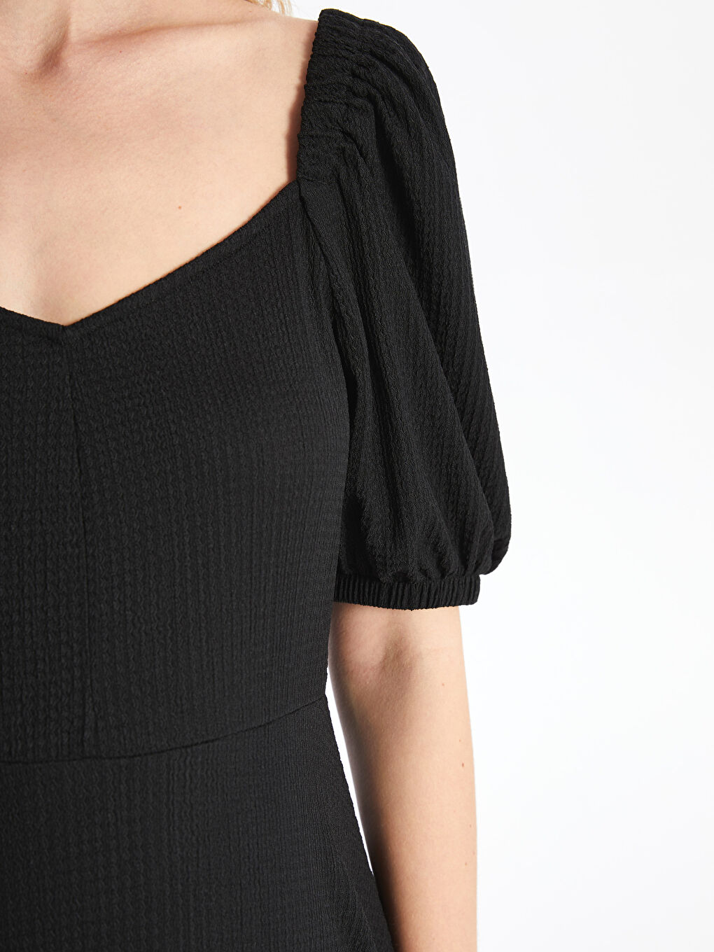 Heart Neck Plain Short Sleeve Maternity Dress -W43768Z8-CVL