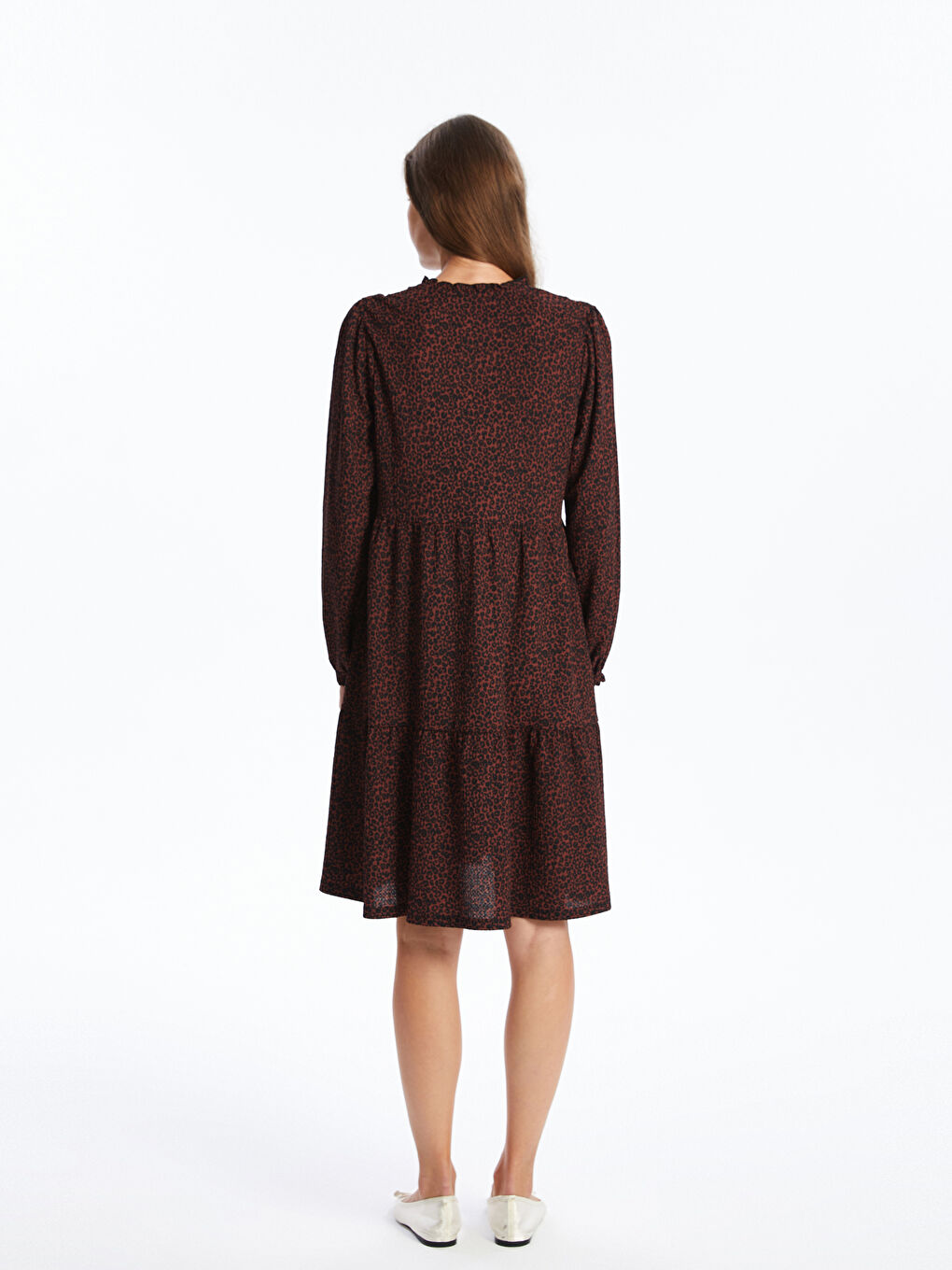 LCWAIKIKI Maternity Notch Neck Patterned Maternity Dress -W43779Z8-LQY