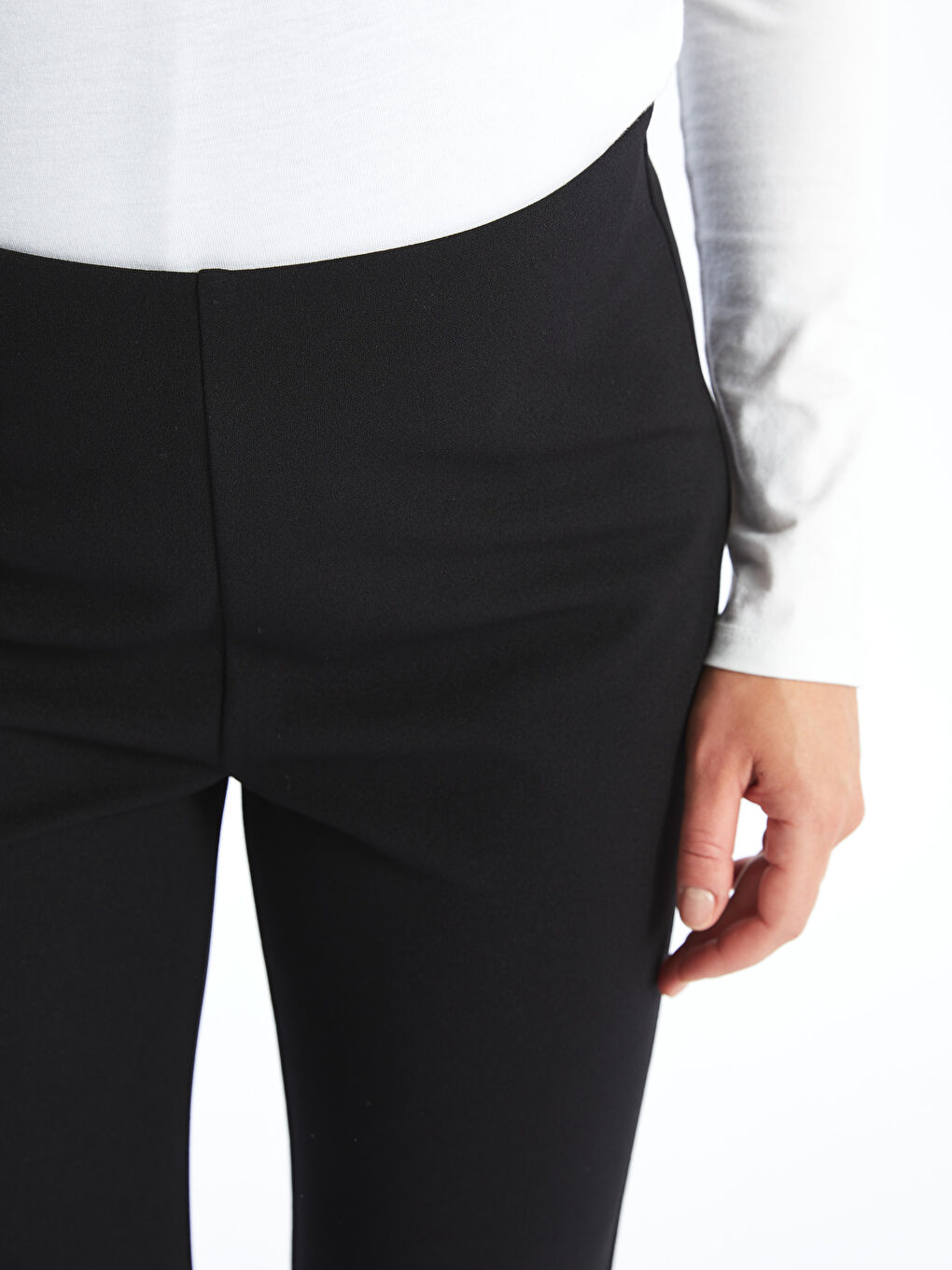LCW Comfort Elastic Waist Slim Fit Slit Hem Women's Trousers -W43915Z8-CVL