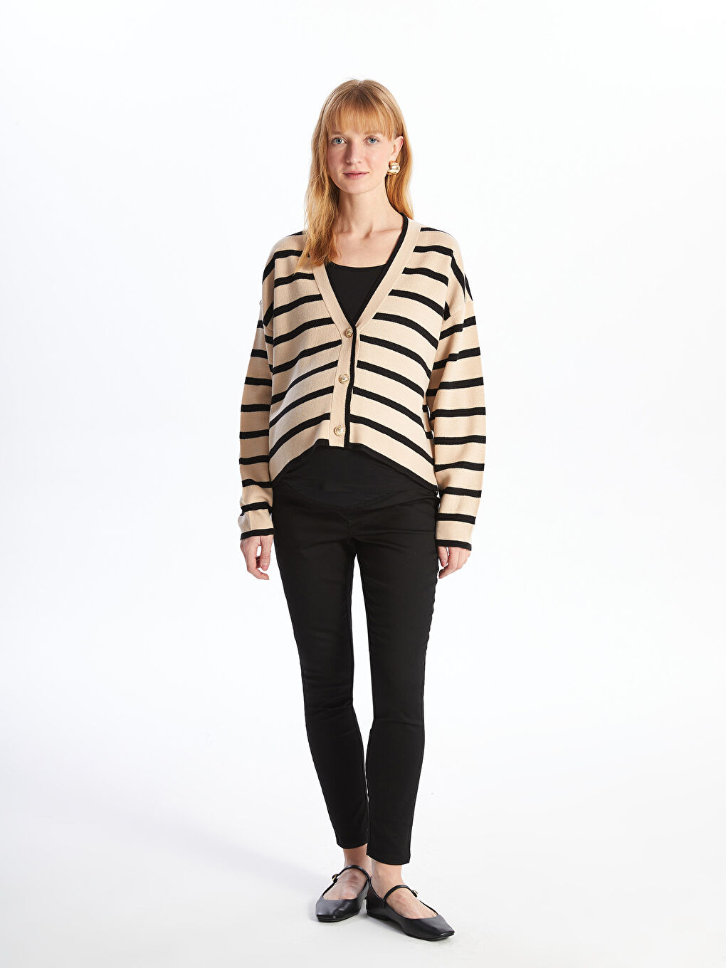 LCWAIKIKI Maternity Cardigan Umstandsmode Strickware mit V-Ausschnitt, Gestreift, Langarm und Oversize-Passform -W43959Z8-LEG