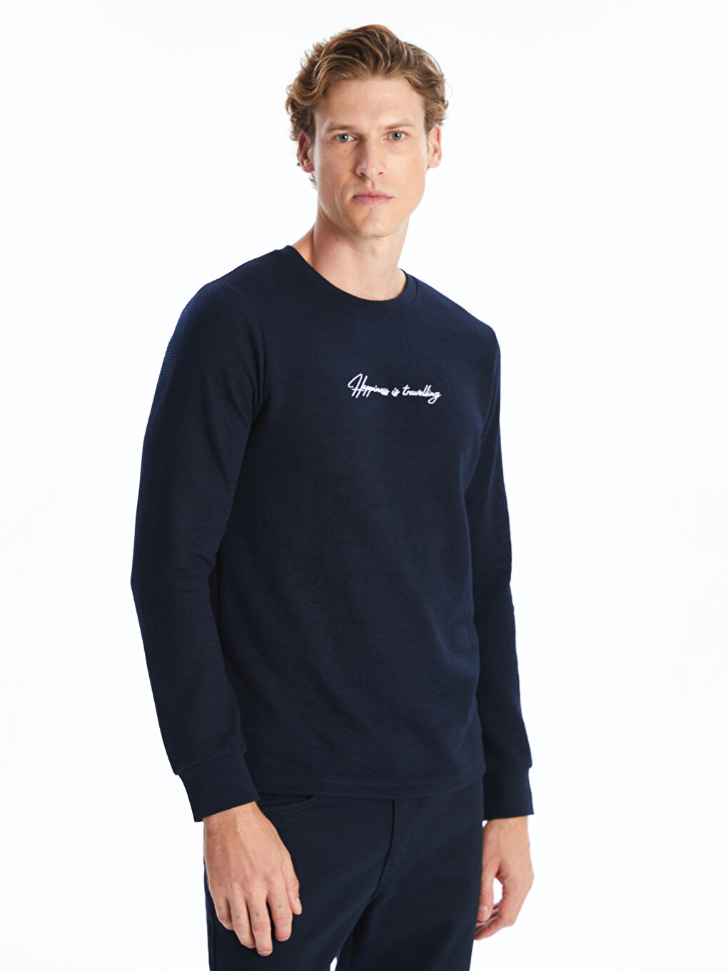 LCWAIKIKI Classic Lacivert Bisiklet Yaka Uzun Kollu Baskılı Erkek Sweatshirt