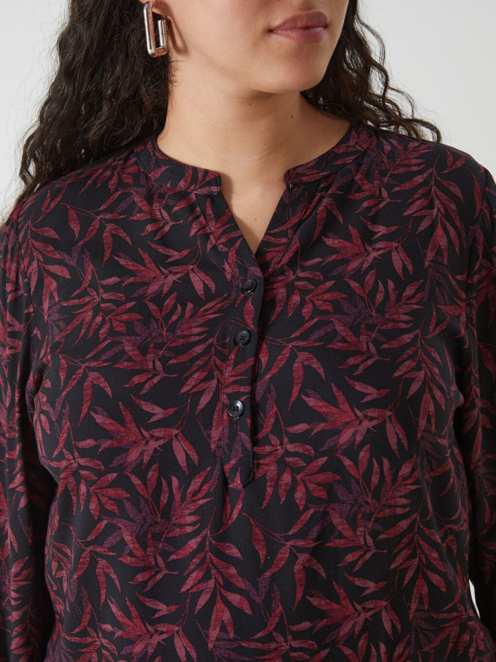 LCW Grace Notch Neck Patterned Long Sleeve Women's Blouse -W44165Z8-SW5