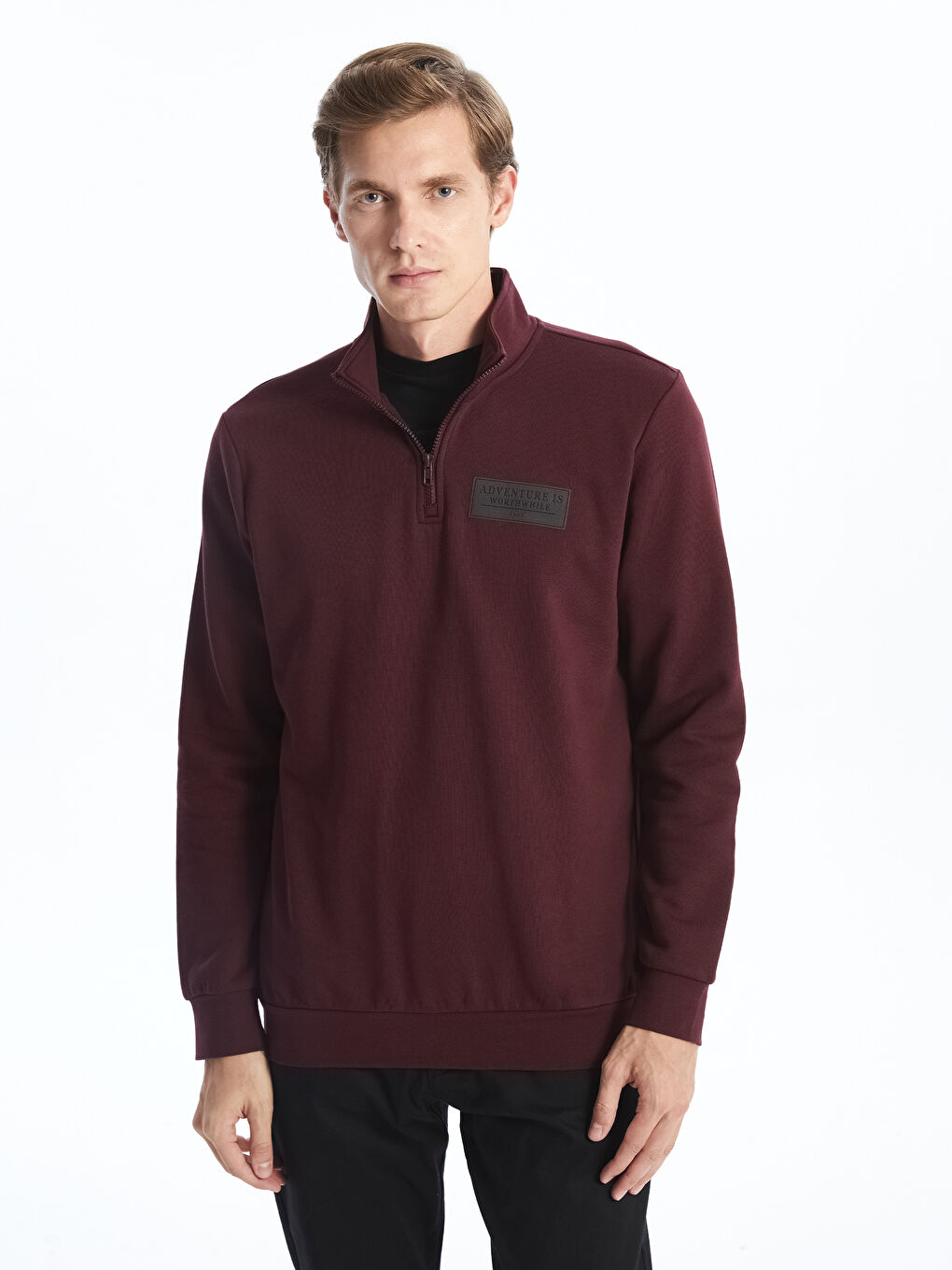 LCWAIKIKI Classic Bordo Dik Yaka Uzun Kollu Baskılı Erkek Sweatshirt