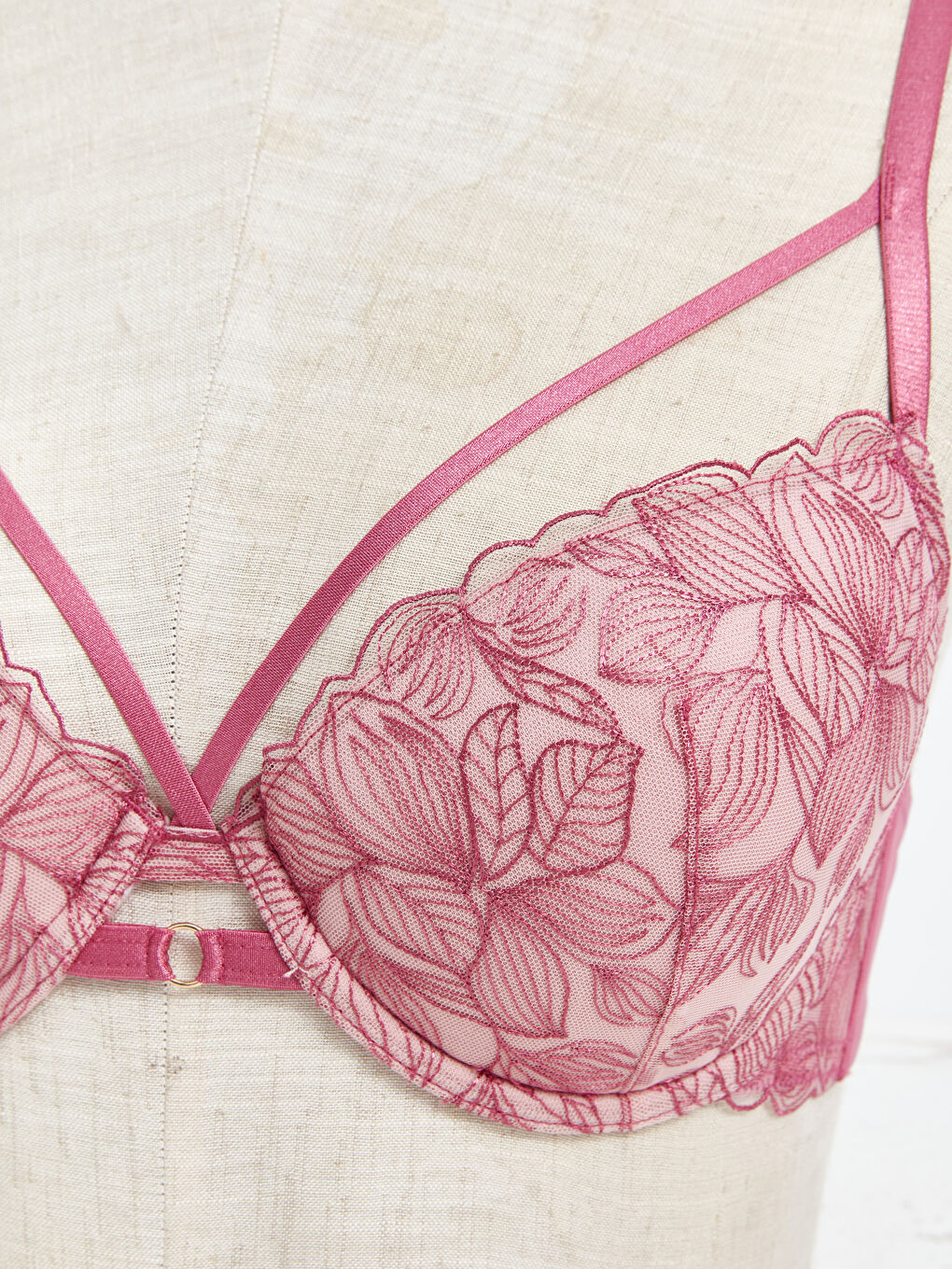 LCW DREAM Wired Non-Padded Lace Fancy T-Shirt Bra -W44225Z8-GX1