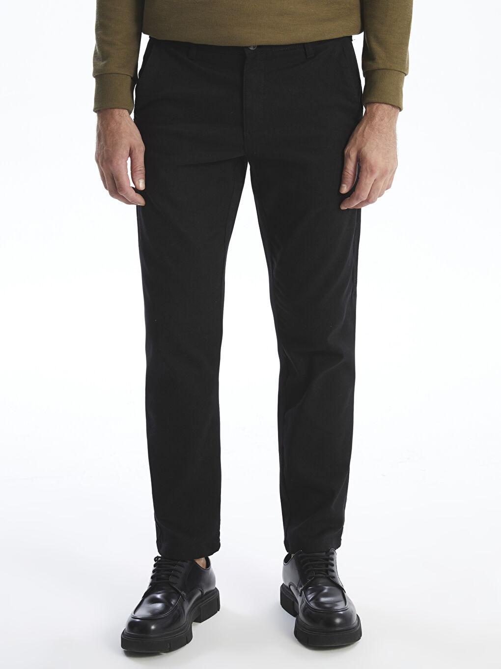 LCWAIKIKI Classic Chino-Hose für Herren in Standardpassform aus Gabardine -W44325Z8-CVL