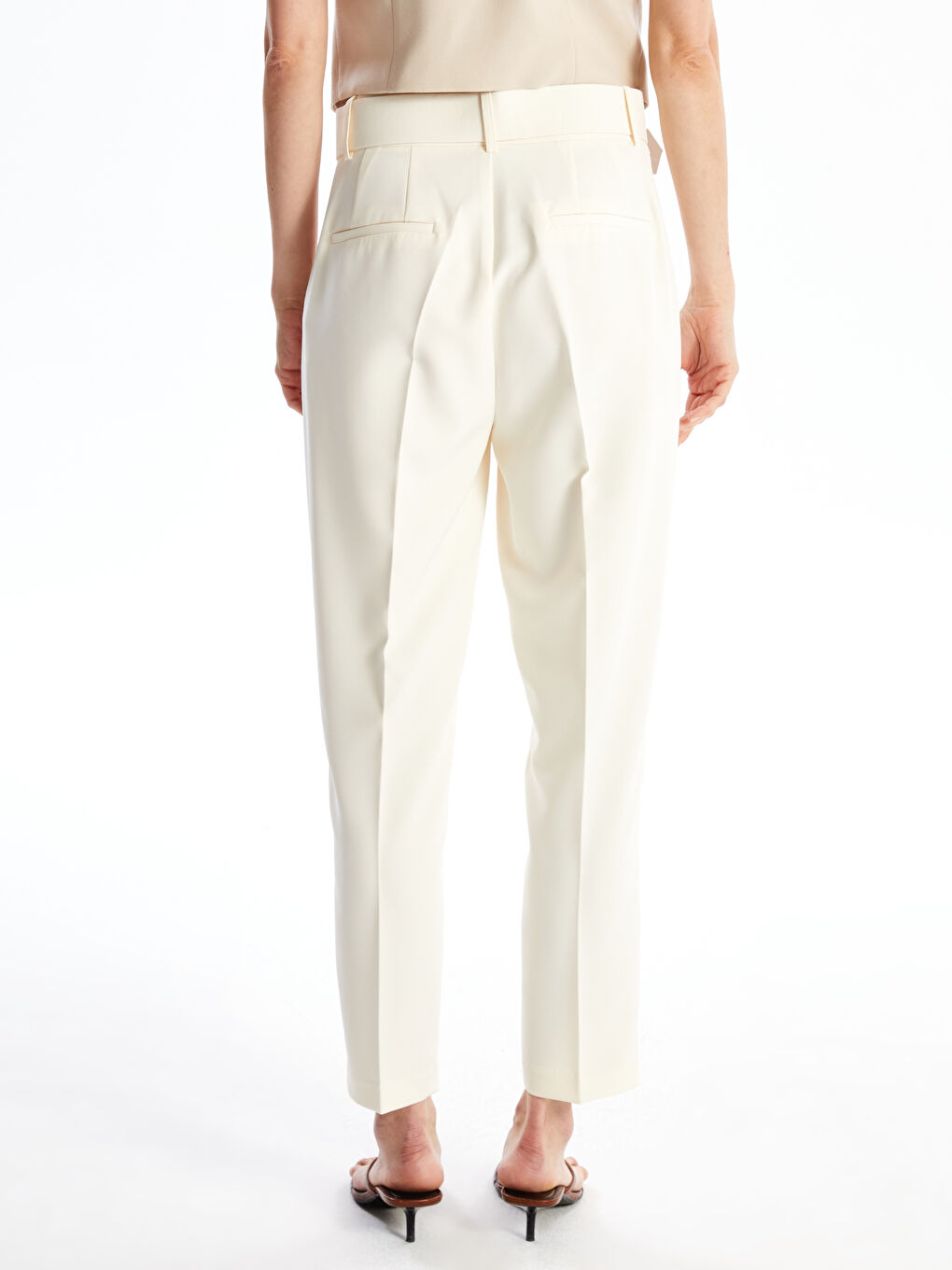LCW Vision Beli Kemerli Loose Fit Kadın Pantolon -W44379Z8-YFF