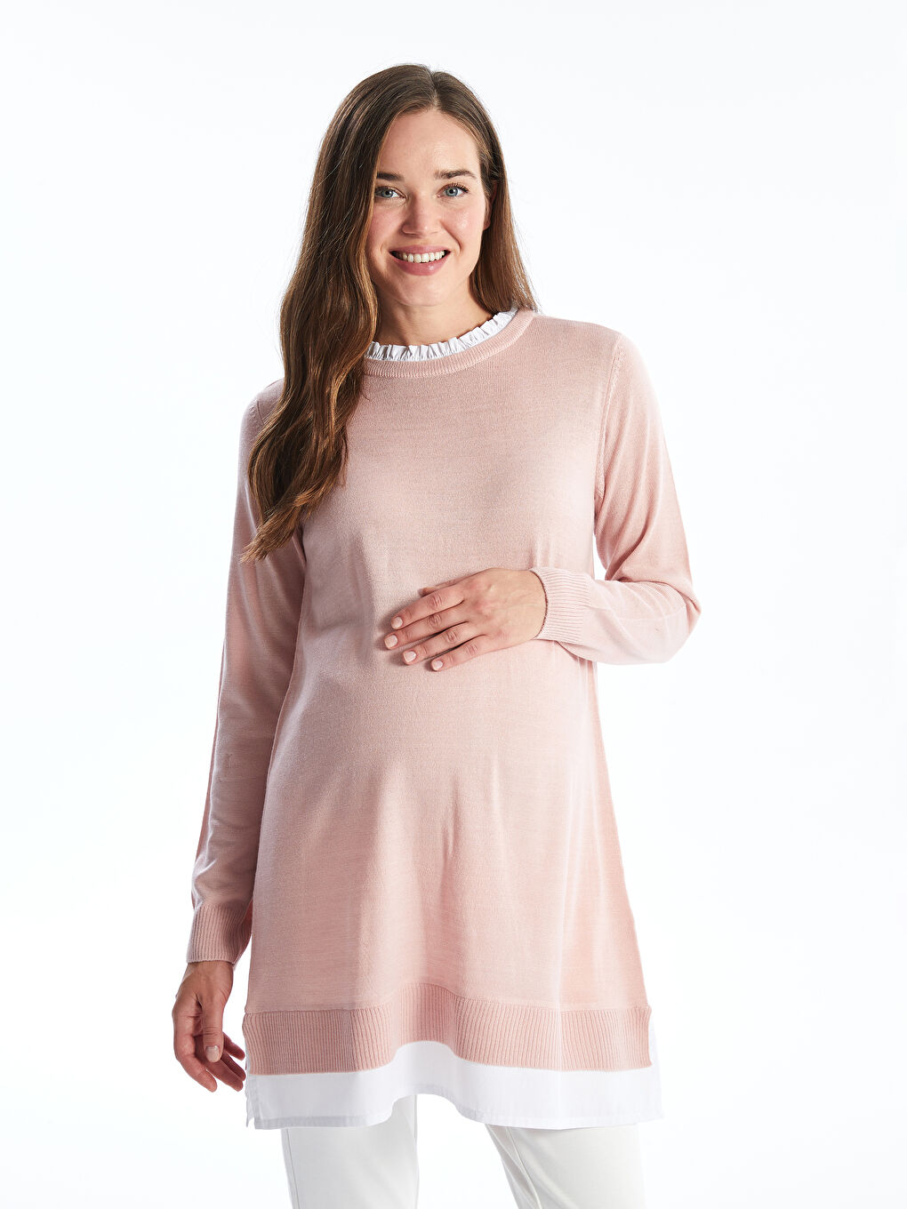 Туника из трикотажа для беременных с оборками и воротником-труба