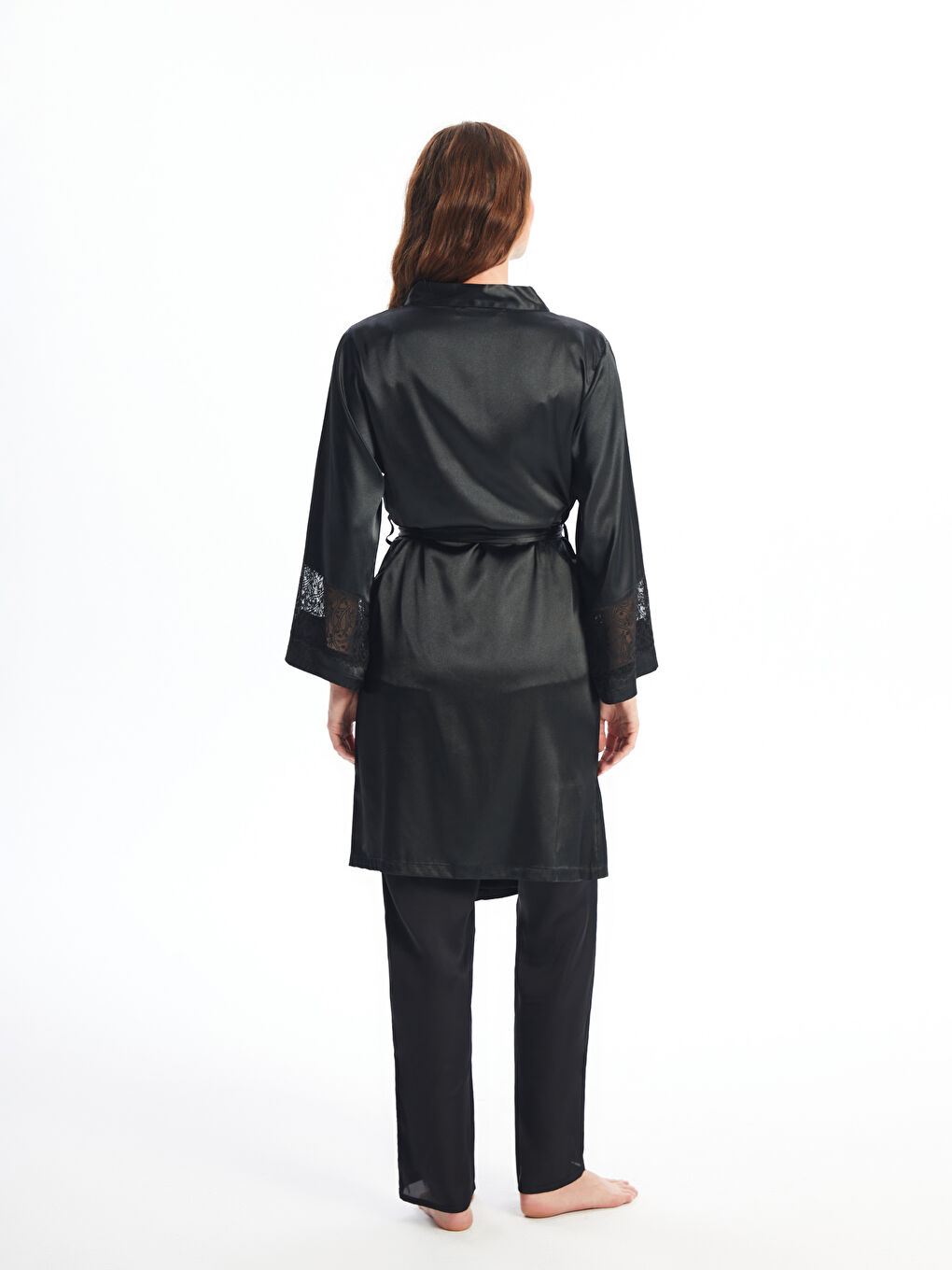 Doppelreihiger Satin Damen Bademantel mit Spitzendetails-3