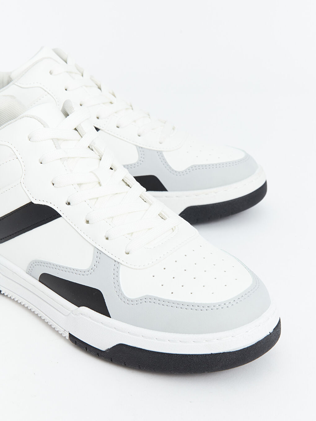 Lace-up Color Block Men's Sneakers-2