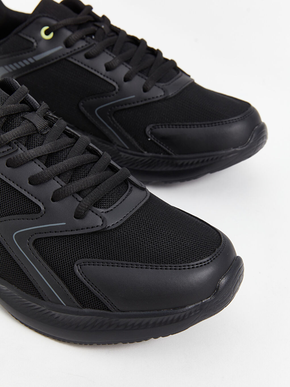 Bağcıklı File Detaylı Erkek Çocuk Aktif Spor Ayakkabı-2