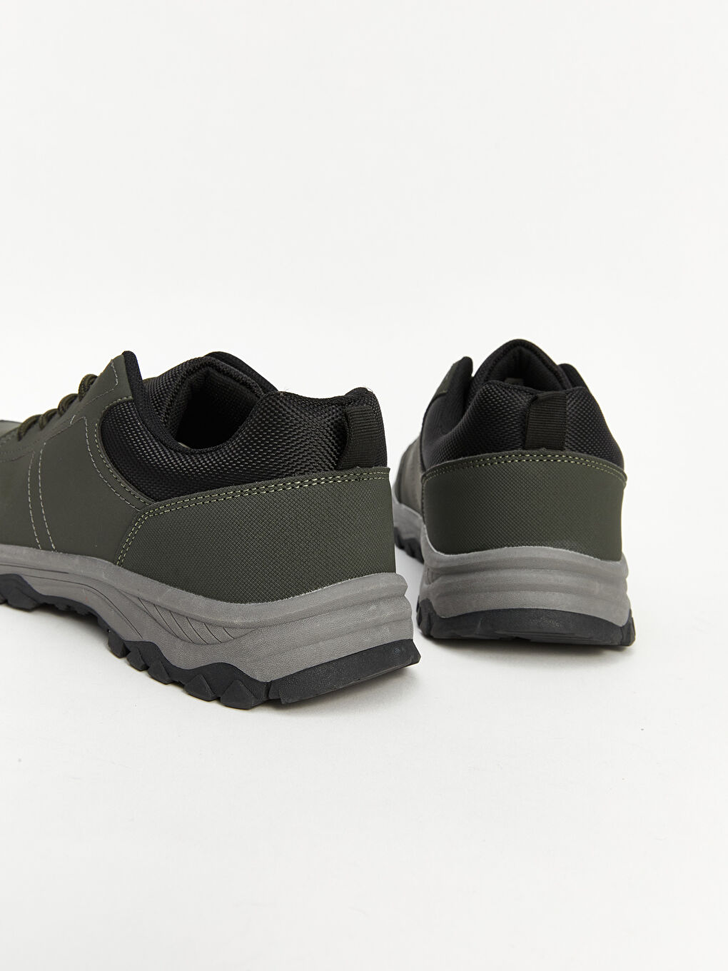 Lace-Up Men's Trekking Shoes-3