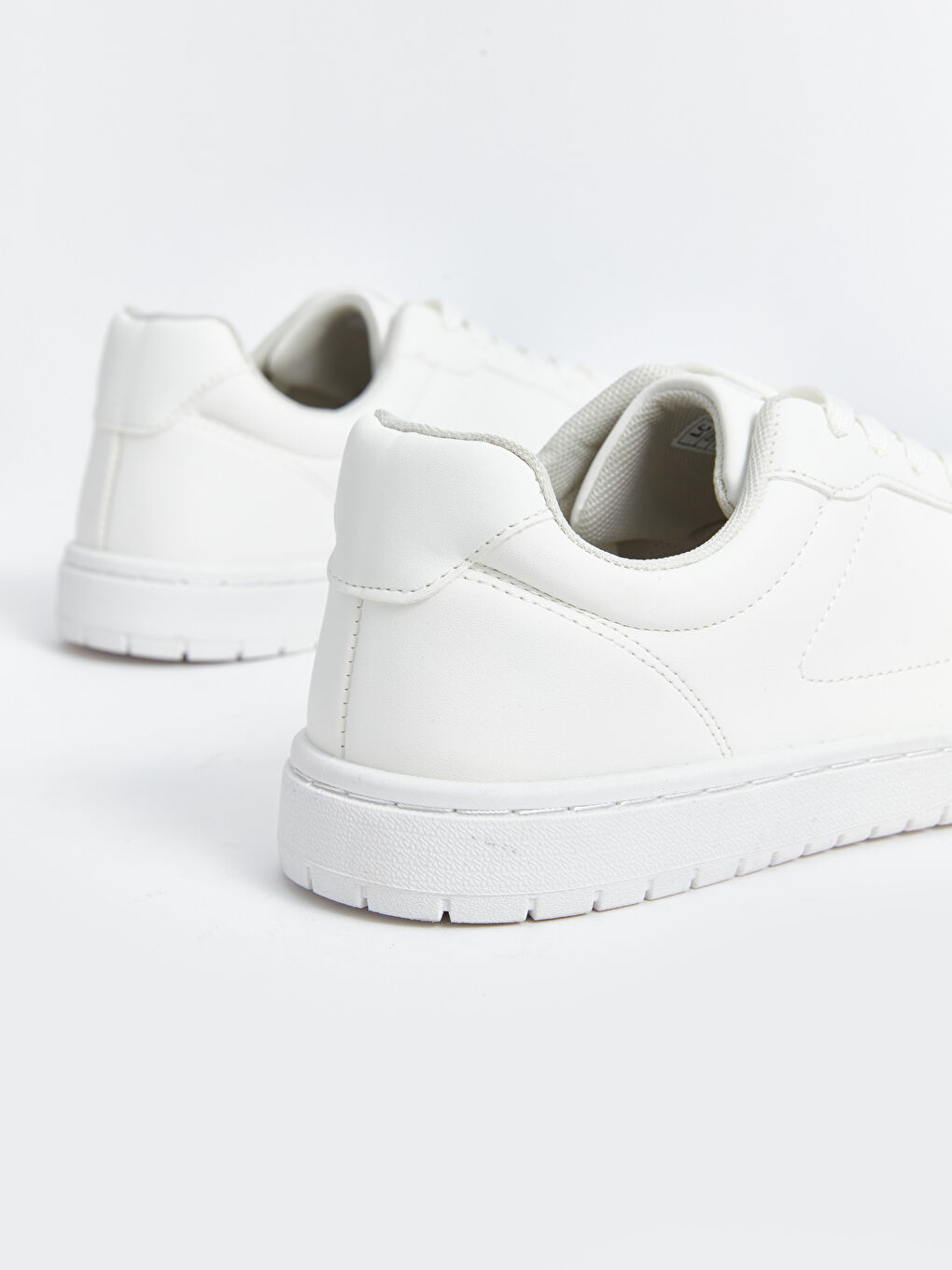 Бауы бар ерлерге арналған кроссовкалар-4