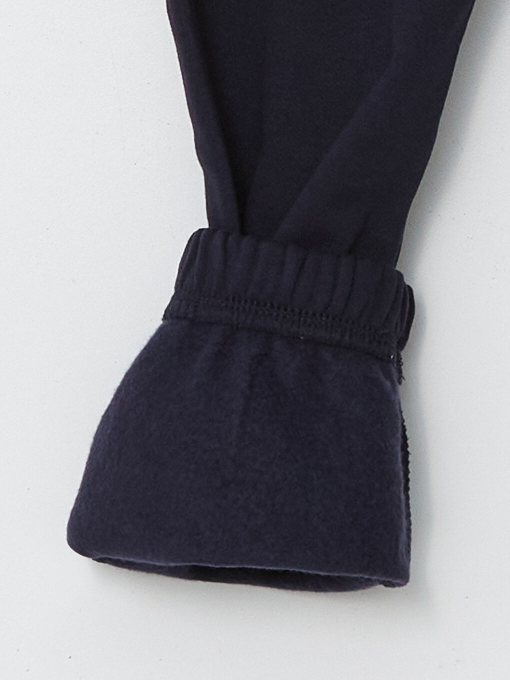 LCW Kids Jogginghose Für Jungen Mit Elastischem Bund Und Dickem Stoff -W44922Z4-R3V
