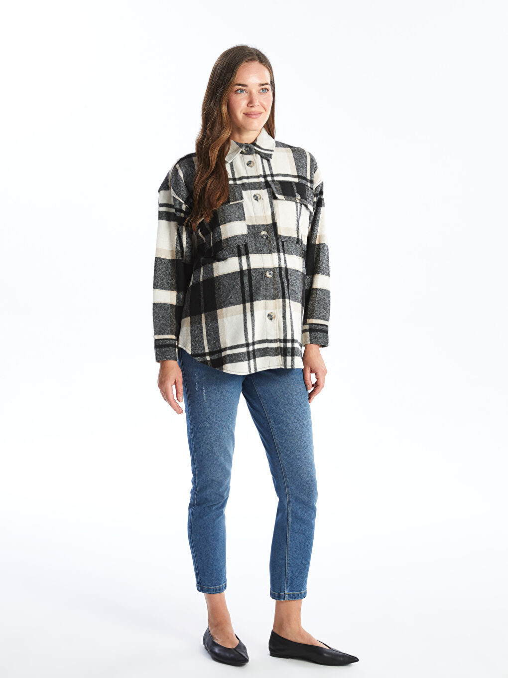 LCWAIKIKI Maternity Karirana prevelika trudnička košulja jakna -W44993Z8-LLL