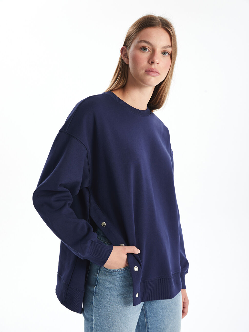 LCW Vision Lacivert Bisiklet Yaka Oversize Kadın Kalın Sweatshirt