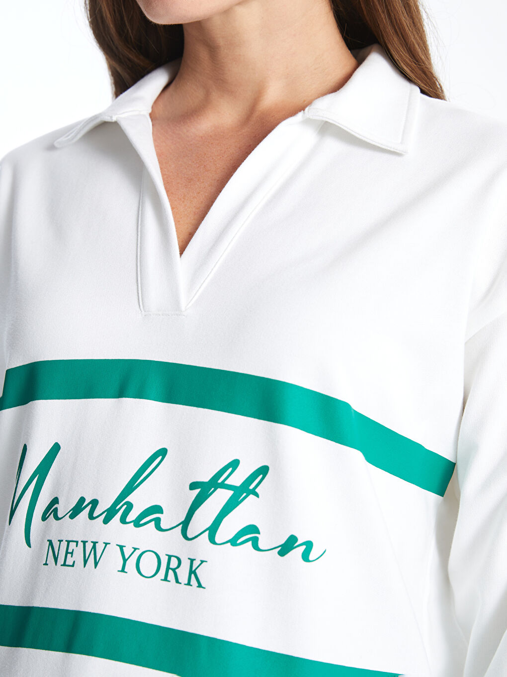 LCWAIKIKI Maternity Polo Neck Embroidered Oversize Maternity Sweatshirt -W45372Z8-FFB