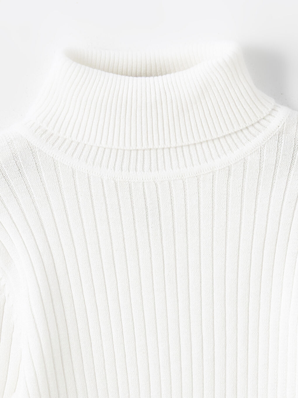 LCW Kids Turtleneck Girls' Knitwear Sweater -W45495Z4-R9J