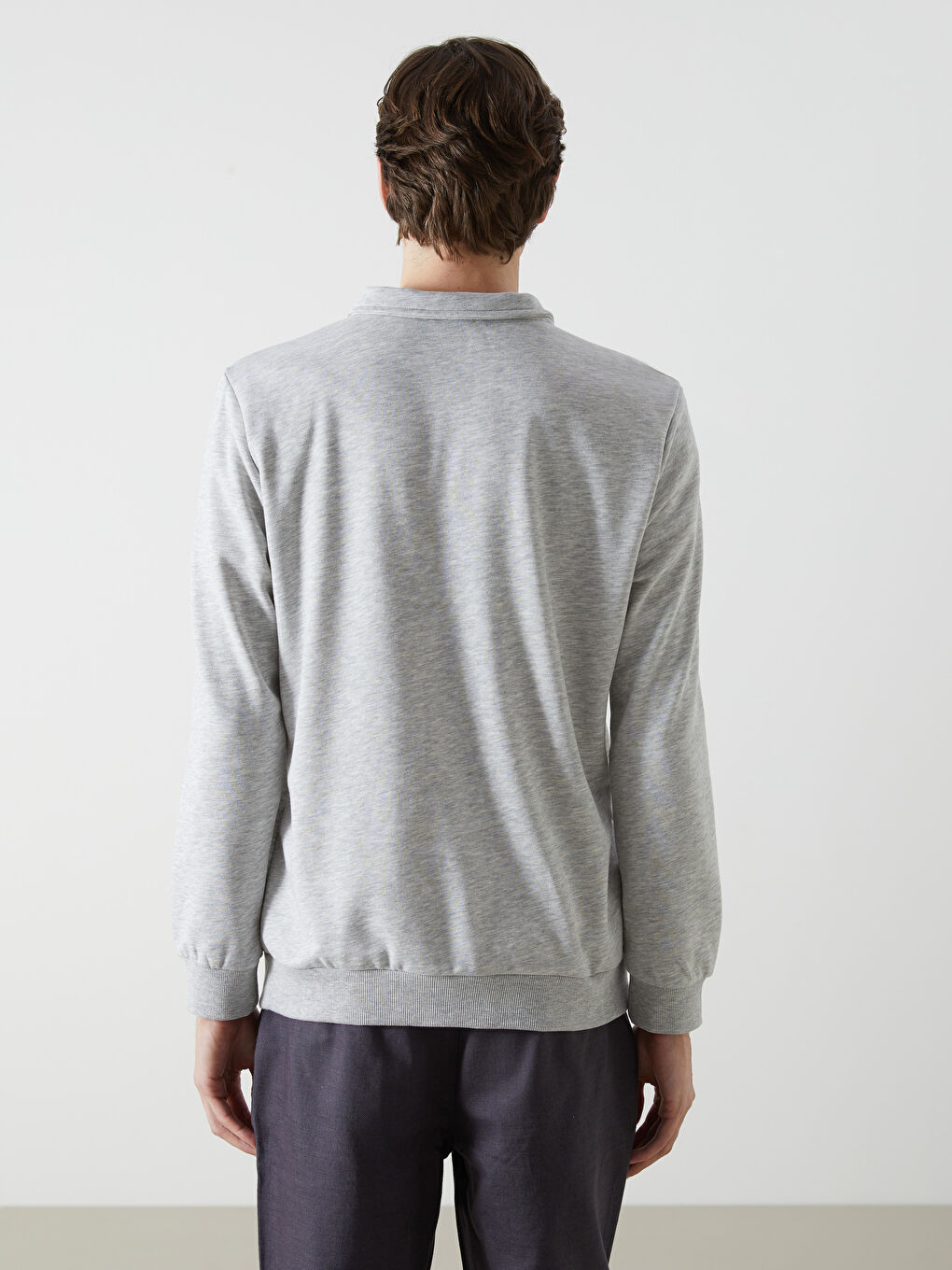 كنزة رياضية بياقة قمعية بسحاب للرجال-3