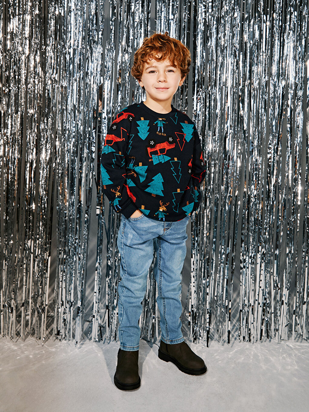 LCW Kids İndigo Beli Lastikli Basic Erkek Çocuk Jean Pantolon