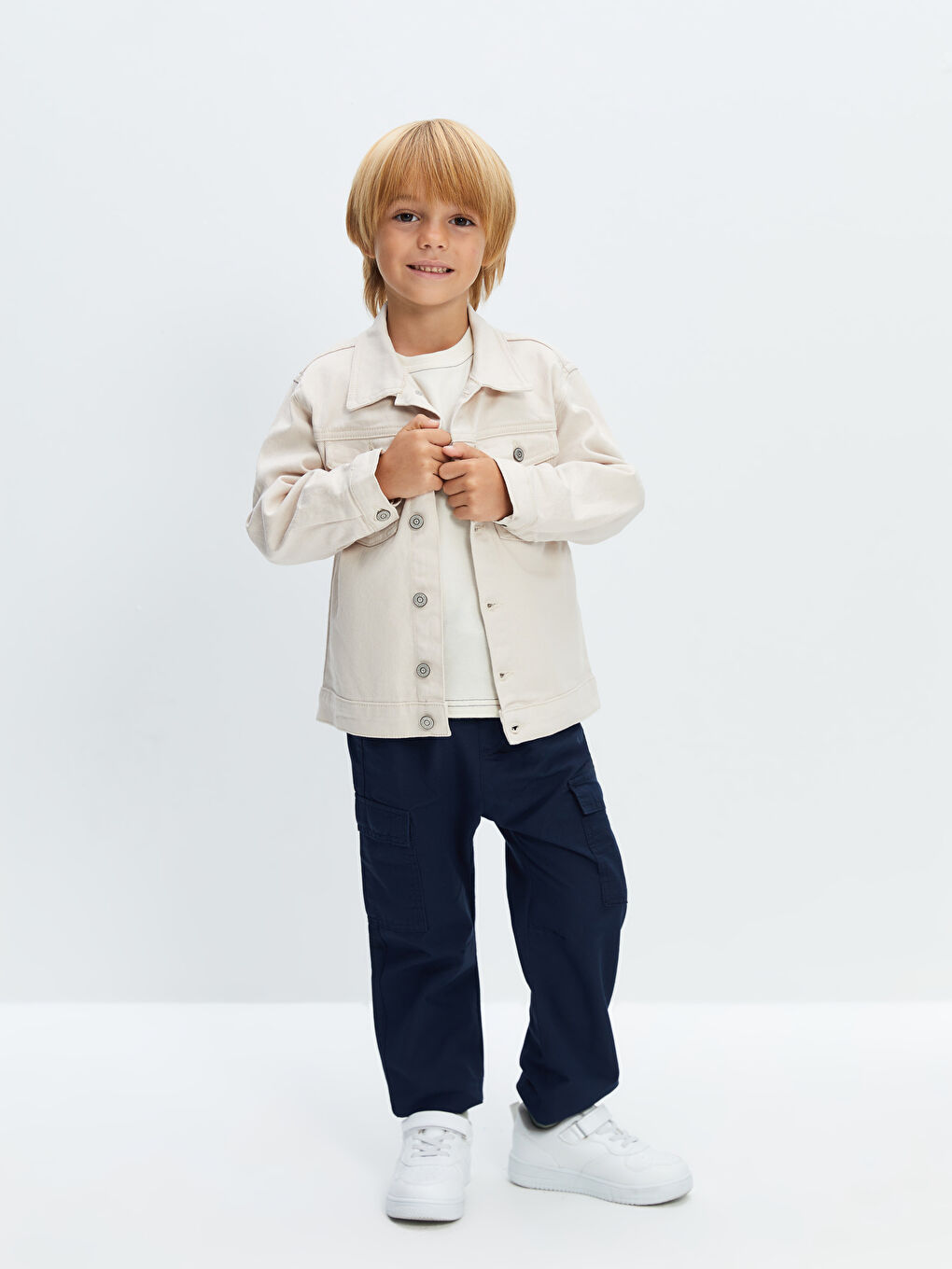 LCW Kids Koyu Lacivert Beli Lastikli Basic Gabardin Erkek Çocuk Pantolon - 1