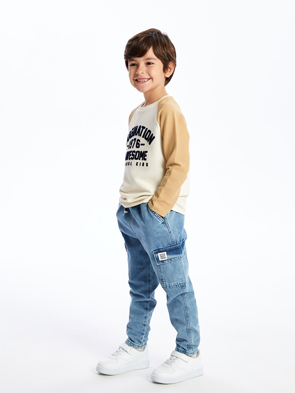 LCW Kids İndigo Beli Lastikli Basic Erkek Çocuk Jean Şort