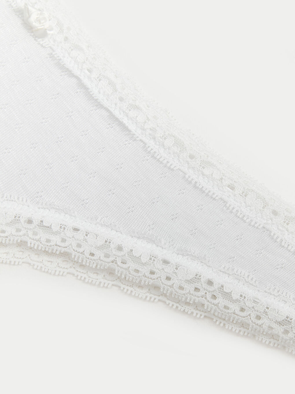 LCW DREAM Spitzenbesetzte brasilianische Slips -W45591Z8-FFB