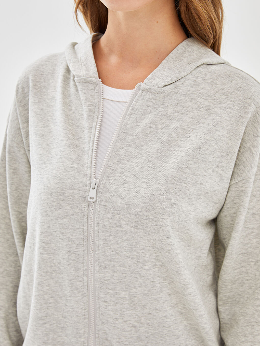 سویتشێرتی کڵاودار ئۆڤەرسایز بۆ ژنان بە زیپ-2