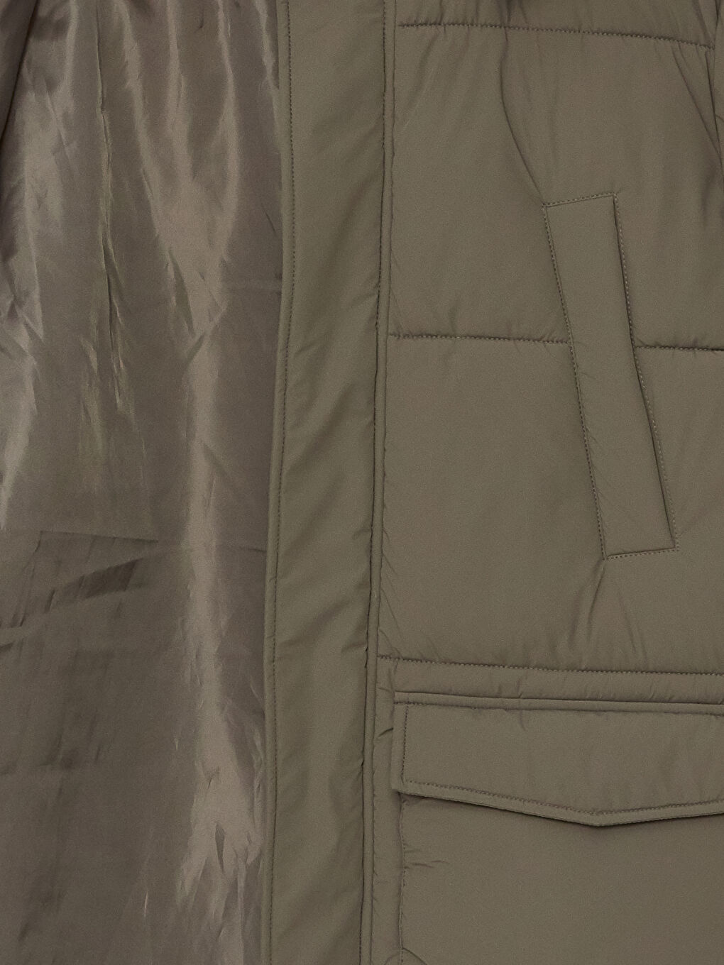 Пуховик стандартного кроя с капюшоном для мужчин-7