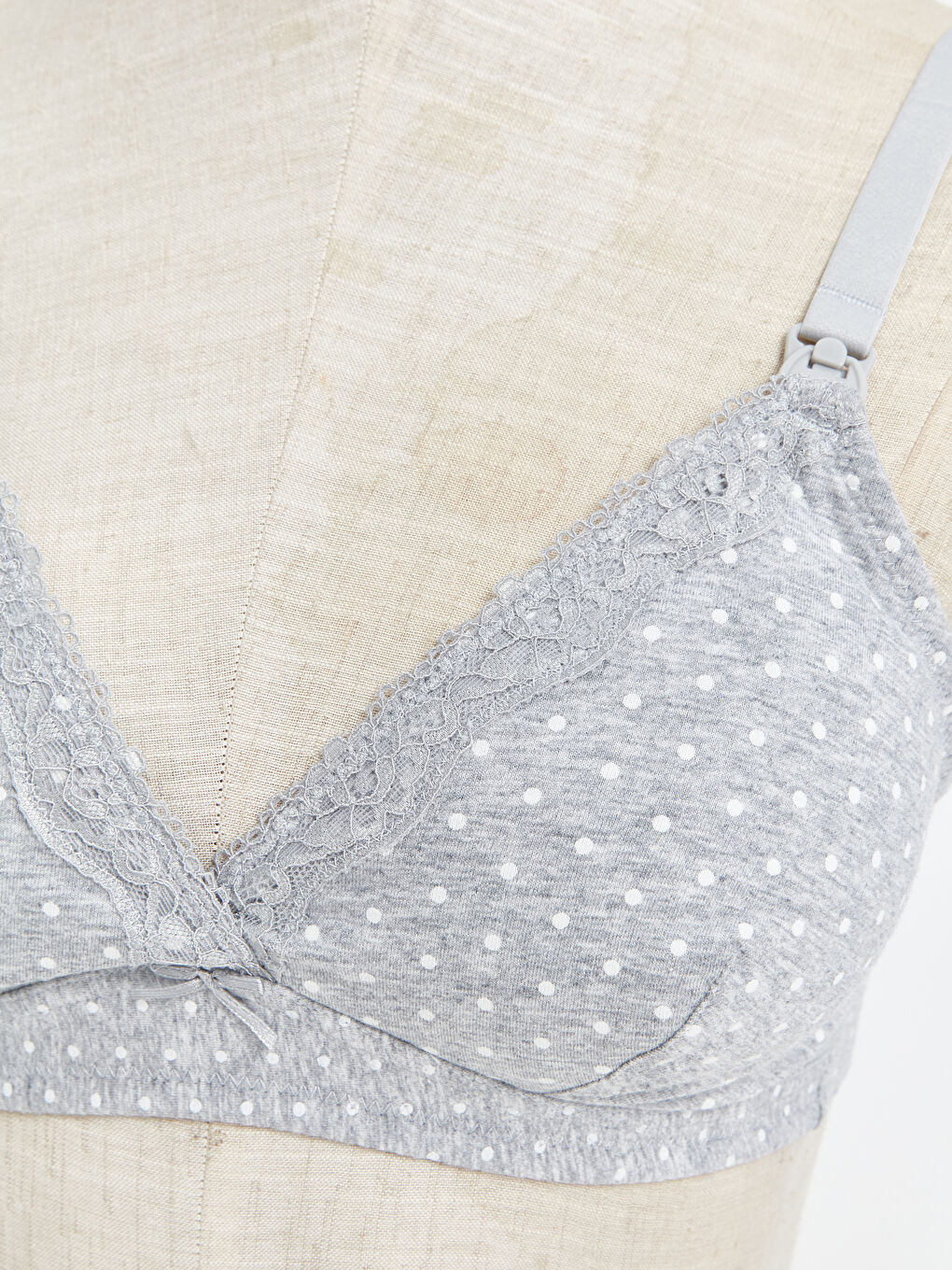 Non-Wired Non-Padded Polka Dot Nursing Bra-2