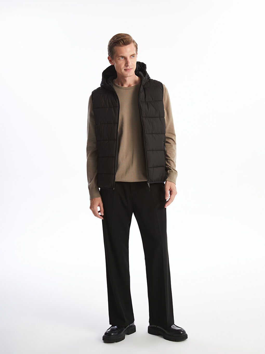 ерлерге арналған стандартты пішім капюшонды пуховик жилет-1