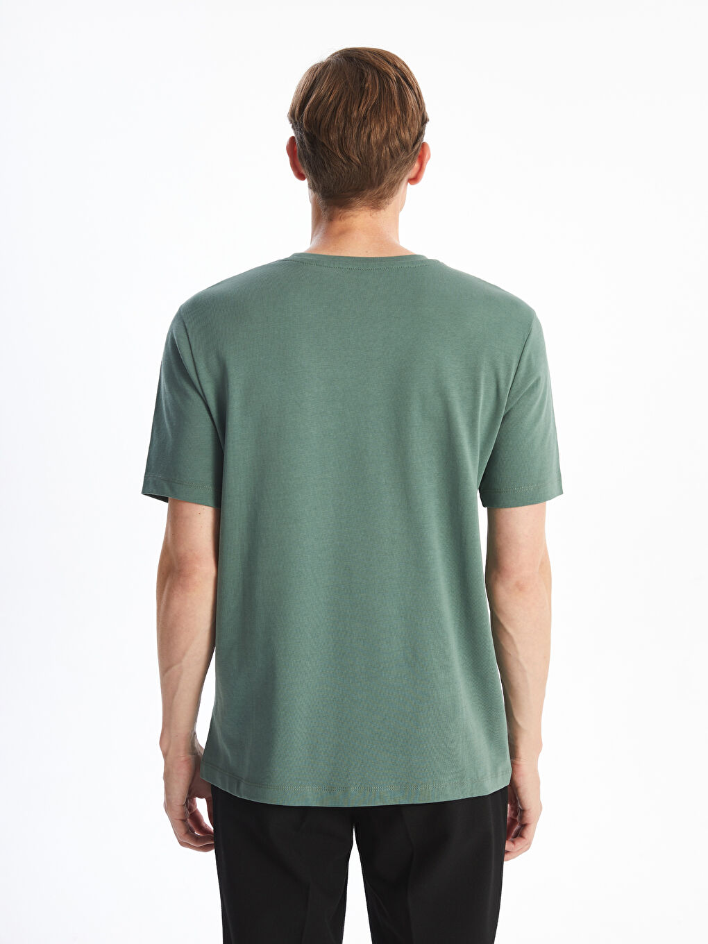 تيشيرت رجالي بياقة دائرية وكم قصير-3