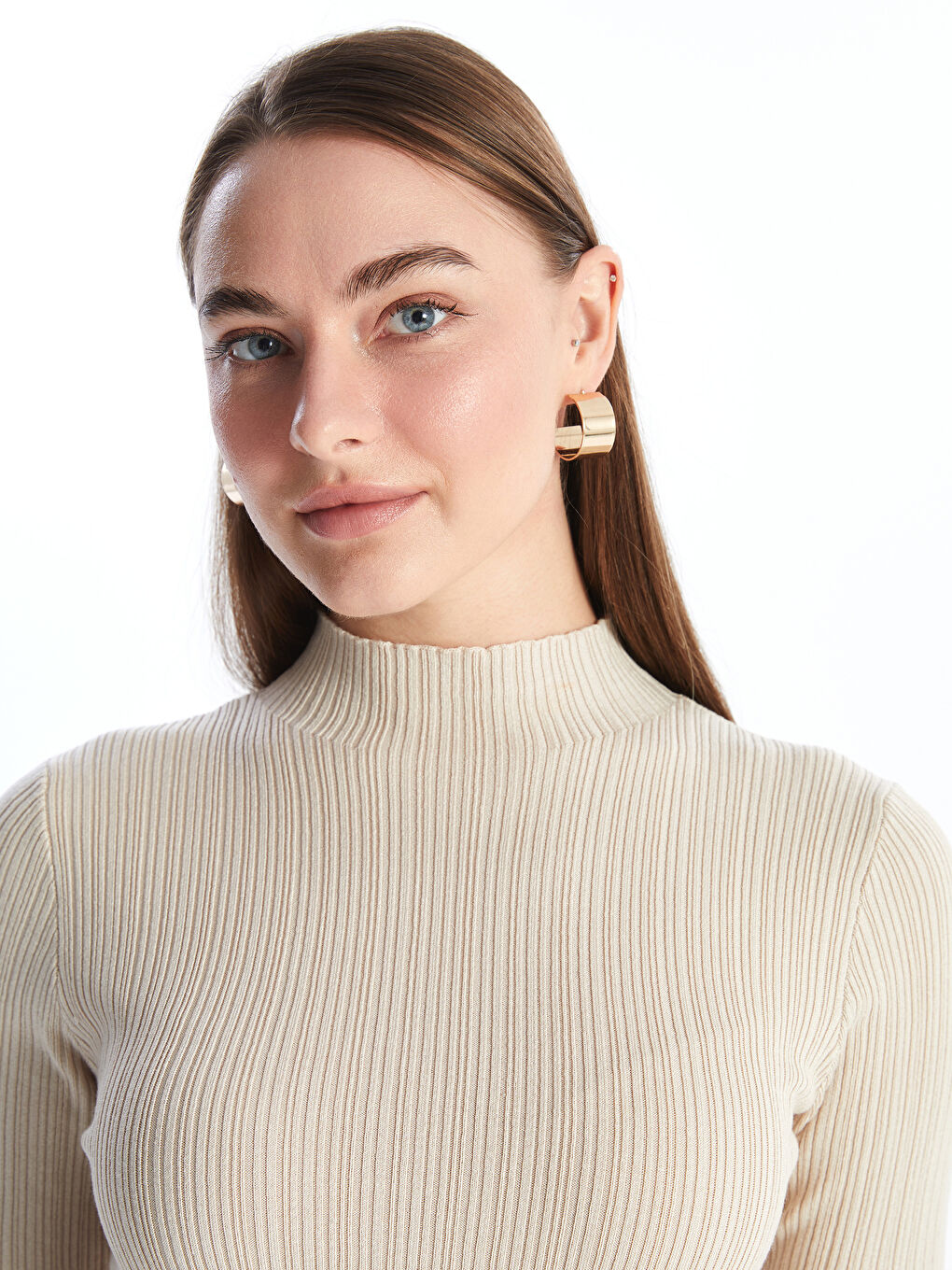 ნახევრად გოლფი ქალებისთვის ნაქსოვი სვიტერი-1