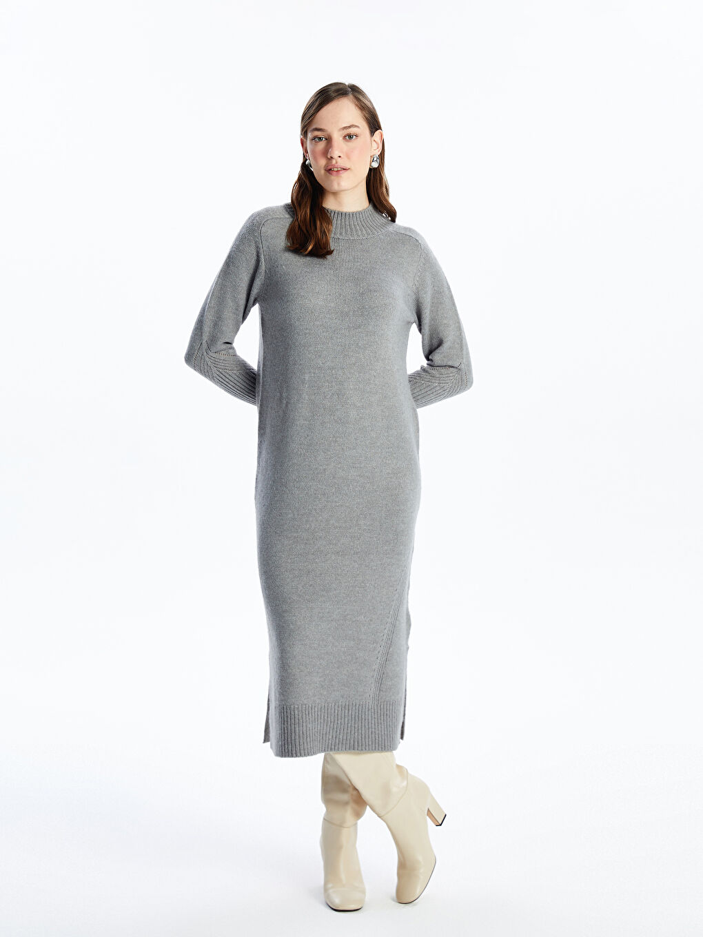 LCWAIKIKI Classic Crew Neck Plain Long Sleeve Women's Knitwear Dress -W46441Z8-DD0