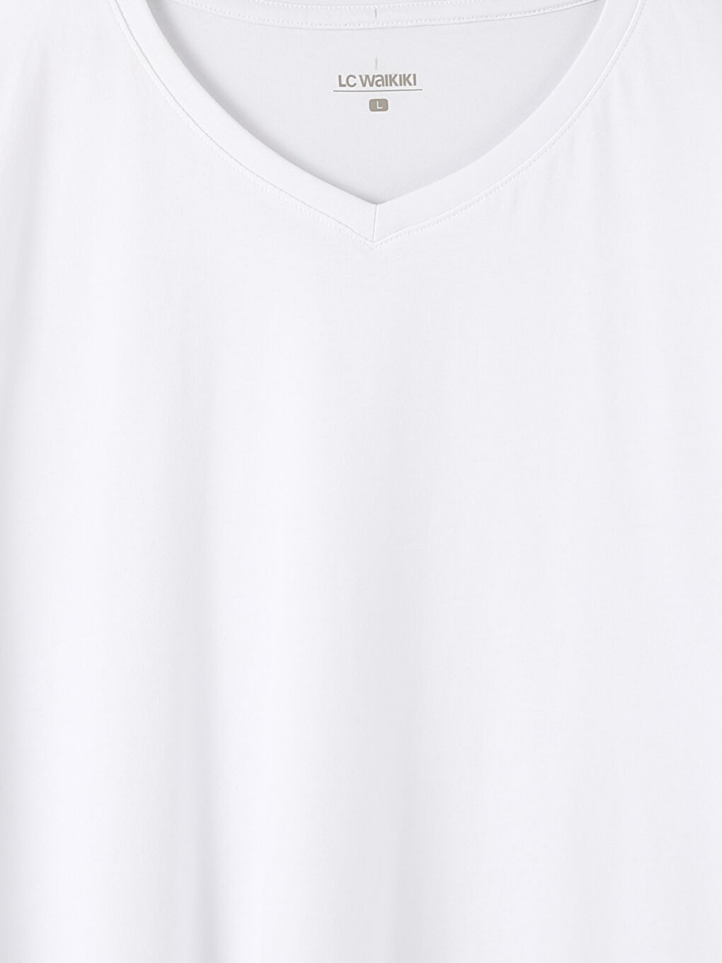 LC WAIKIKI V-Neck Long Sleeve Men's Undershirt -W46644Z8-VC4