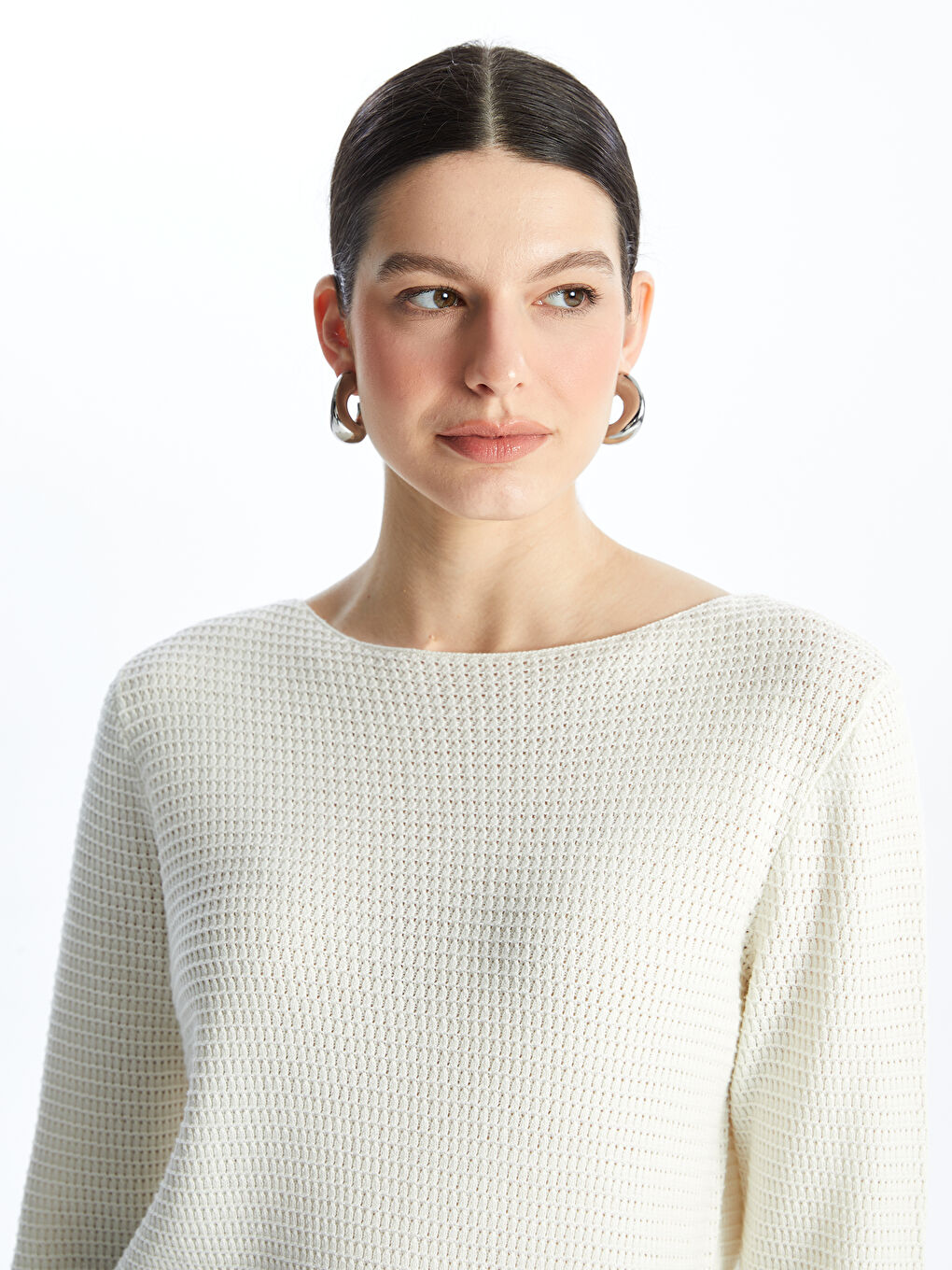 LCWAIKIKI Basic Crew Neck Self Patterned Long Sleeve Women's Knitwear Sweater -W46708Z8-R9J