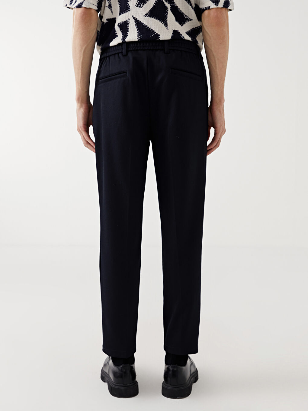 بنطلون للرجال بقصة نحيفة-3